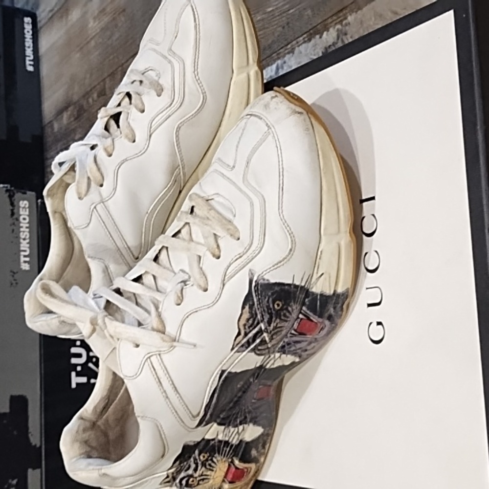 Gucci Apollo great white size 9 and 1/2 leather sneakers